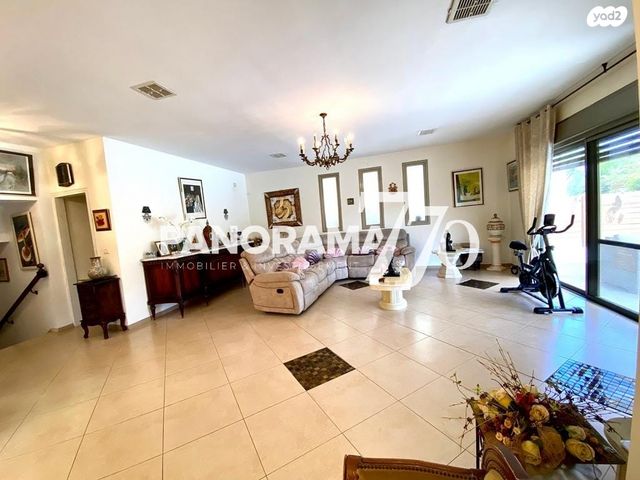 דו משפחתי, אשקלון