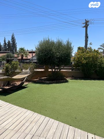 בית פרטי/ קוטג', שאר העיר, עומר