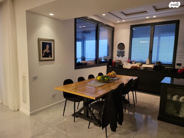 גג/ פנטהאוז, סיטי, גבעתיים