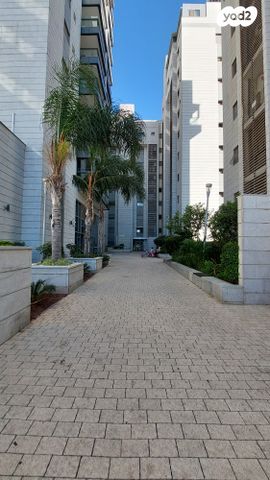 דירה, אהרון מזיא 3, שעריים, רחובות