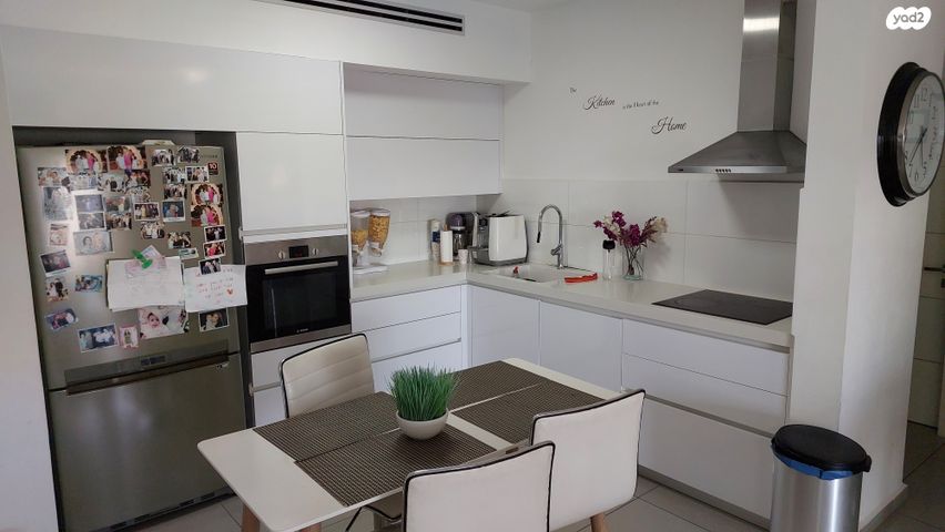 אהרון מזיא 3