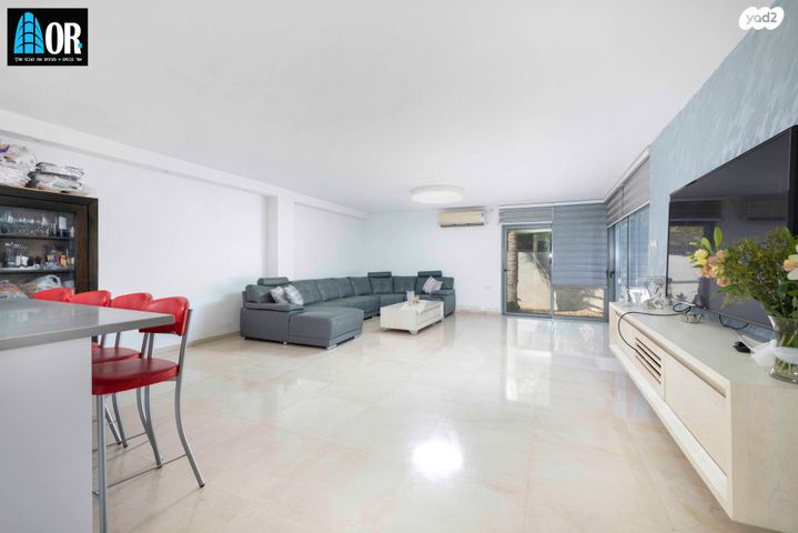 בית פרטי/ קוטג', האקליפטוס, רמות ויצמן, יבנה