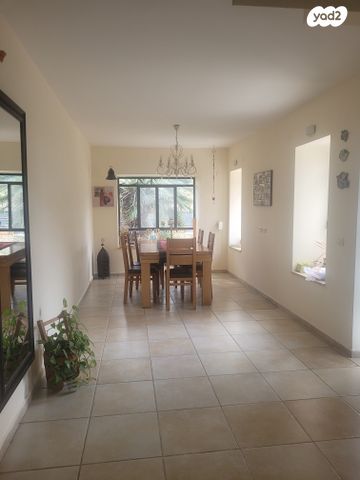 בית פרטי/ קוטג', בת חפר