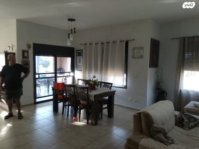 בית פרטי/ קוטג', ניר עקיבא