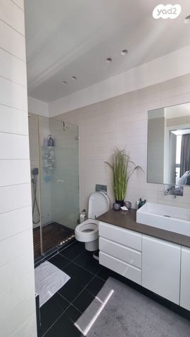 גג/ פנטהאוז, כ"ג יורדי הסירה, הצפון הישן - צפון, תל אביב יפו