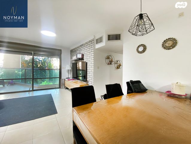 דירה, דרך דגניה 86, קרית השרון, נתניה