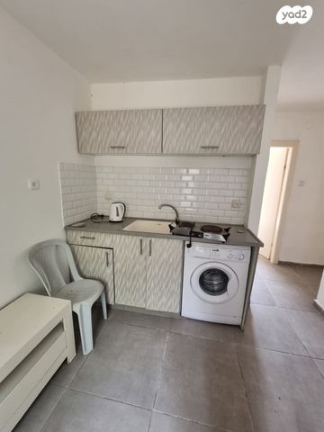 דירה, דרך מצדה, שכונה ו', באר שבע