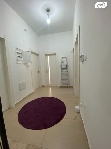 דו משפחתי, נווה יהודה, רחובות