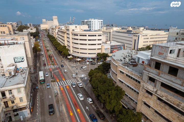 משרדים, דרך העצמאות, שער פלמר, תחנת רכבת השמונה, חיפה