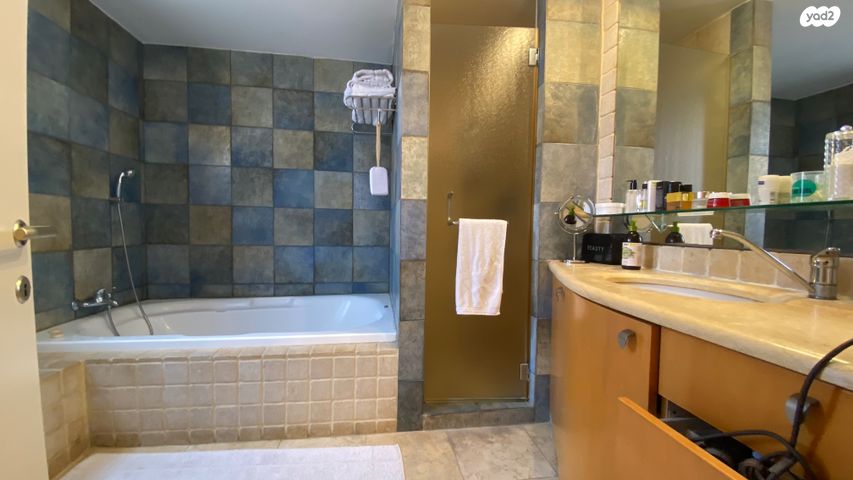 בית פרטי/ קוטג', שרעבי, נווה צדק, תל אביב יפו