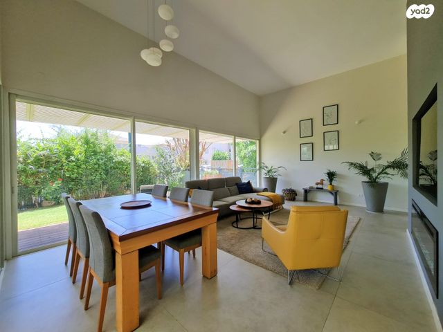 בית פרטי/ קוטג', קיבוץ גלויות, נווה שרת, זכרון יעקב