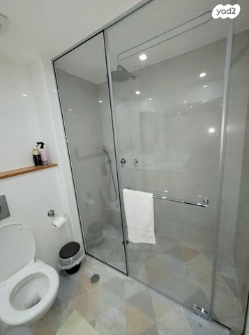 דירת גן, מרינה, הרצליה