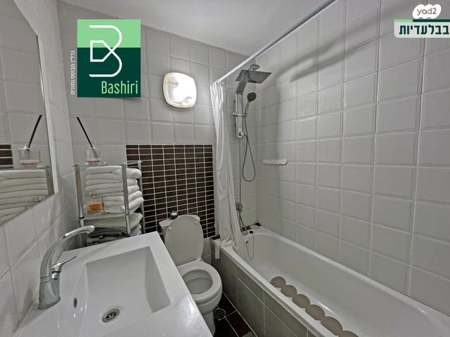 דירה, יוסף טרומפלדור, קרית שמונה