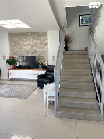 בית פרטי/ קוטג', שאר העיר, קדימה צורן