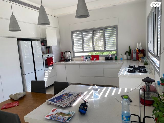 בית פרטי/ קוטג', שאר העיר, קדימה צורן