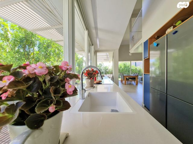 בית פרטי/ קוטג', קיבוץ גלויות, נווה שרת, זכרון יעקב