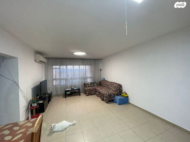 דירה, שדרות משה שרת 19, קרית ים ב', קרית ים