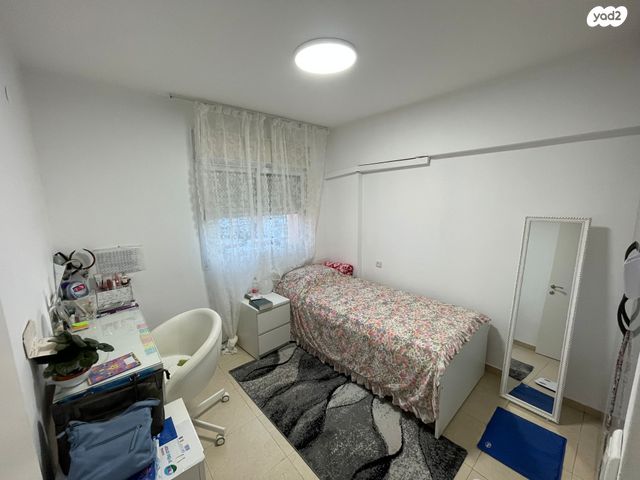 דירה, שדרות משה שרת 19, קרית ים ב', קרית ים