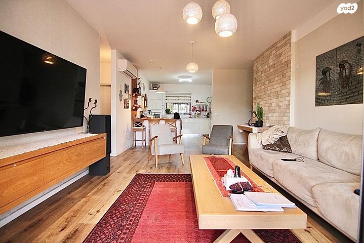 המרכז השקט / מרכז העיר