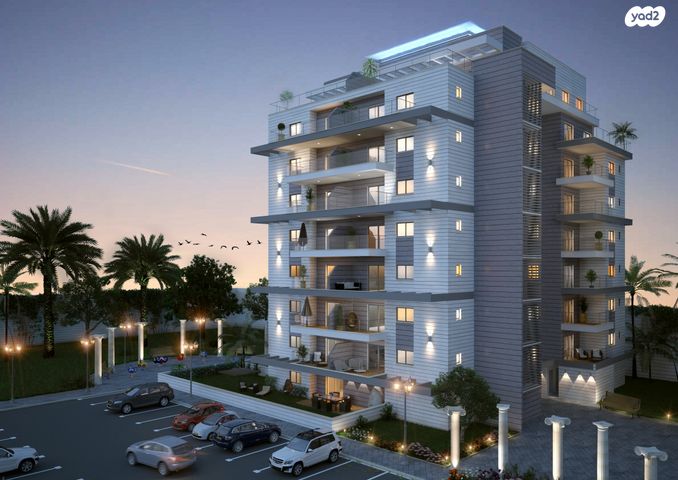 דירה, אפרים שריר, נהריה