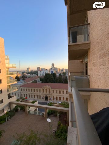 דירה, מונבז 3, מרכז העיר, ירושלים