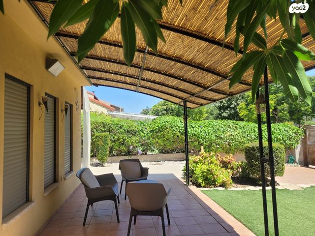 בית פרטי/ קוטג', בת חפר