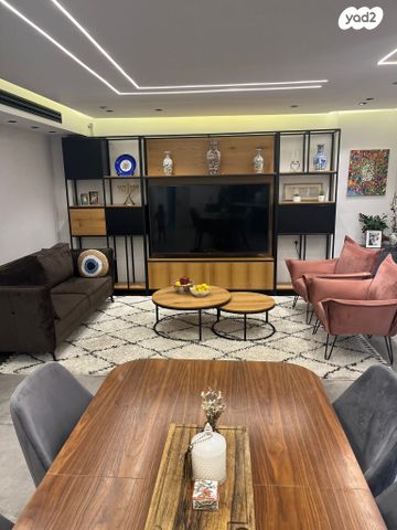 דירה, בורוכוב, נווה דוד רמז, רעננה