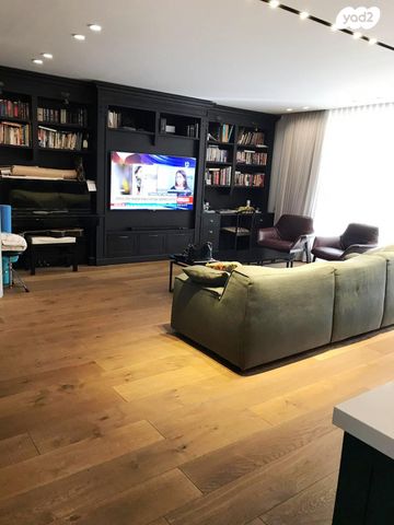 בית פרטי/ קוטג', קרית הסביונים, יהוד מונוסון