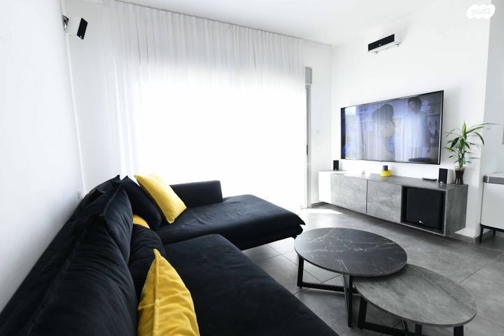 דו משפחתי, גביש 26, רובע 10 חן, קצרין