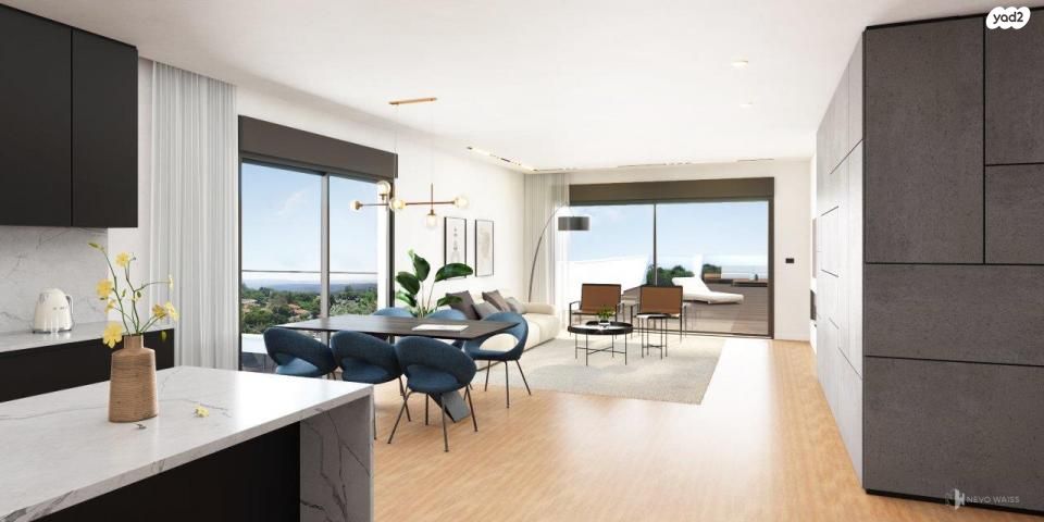 גג/ פנטהאוז