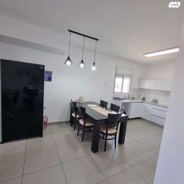 דירה, הזמיר, נהריה