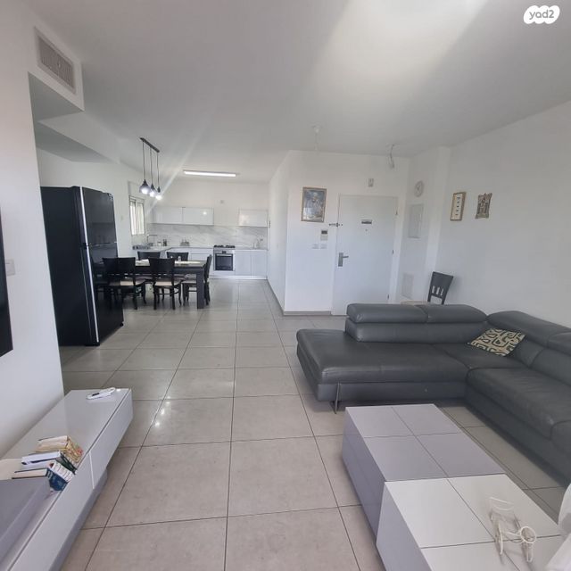 דירה, הזמיר, נהריה