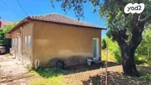 בית פרטי/ קוטג', אומץ, אומץ