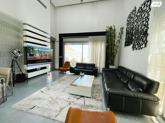 בית פרטי/ קוטג', מיתר / כרמית