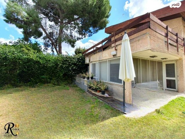 בית פרטי/ קוטג', סביון