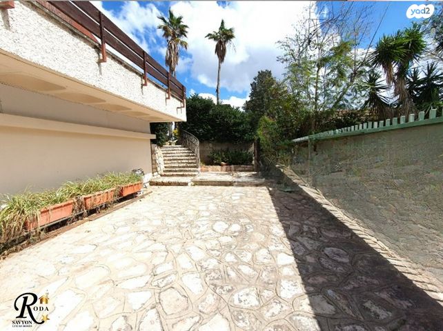 בית פרטי/ קוטג', סביון