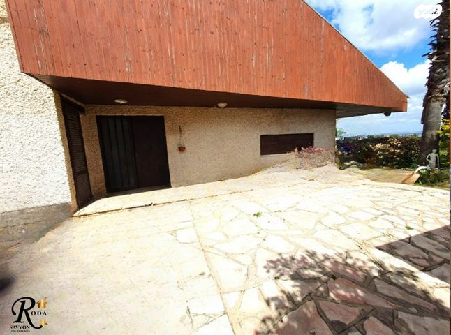 בית פרטי/ קוטג', סביון