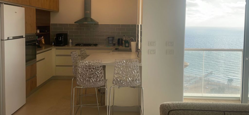 דירה, שדרות רחבעם זאבי 1, גבעת אולגה, חדרה