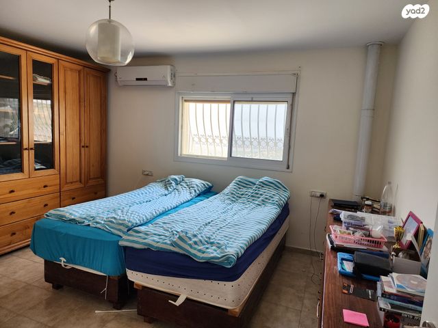 דו משפחתי, קדומים