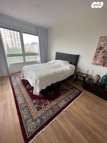 מודעת נכס, ניסים אלוני, צמרות איילון, פארק צמרת, תל אביב יפו