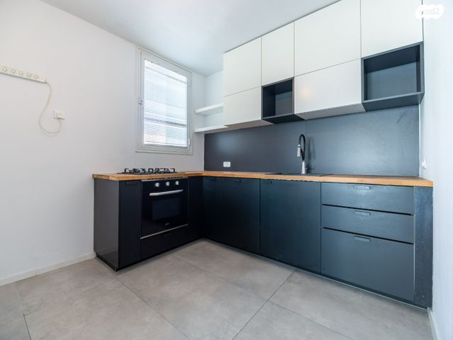 דירה, משמר הגבול, אפקה, תל אביב יפו