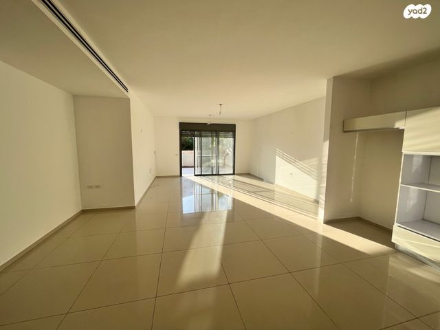 דירת גן, אקסודוס, מרינה, אשדוד