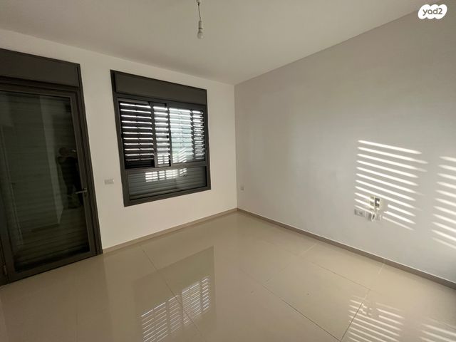 דירת גן, אקסודוס, מרינה, אשדוד