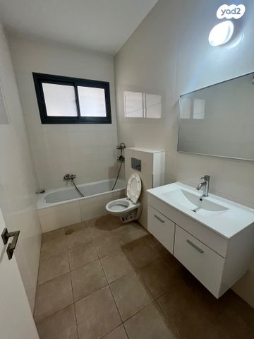 דירת גן, אקסודוס, מרינה, אשדוד