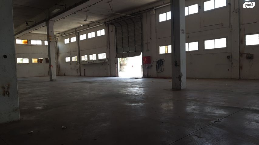 מבני תעשיה, דרך אליהו נאוי, באר שבע