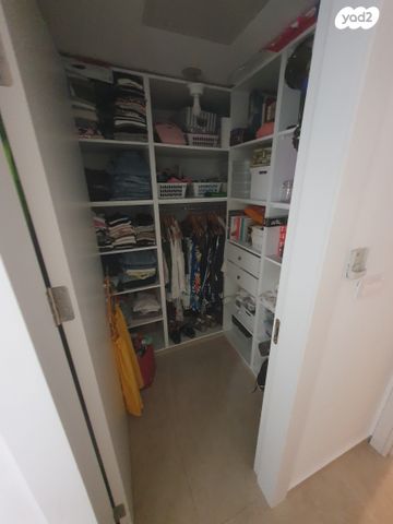 דירה, חודשי השנה, העונות - בבניה, רובע 11, אילת