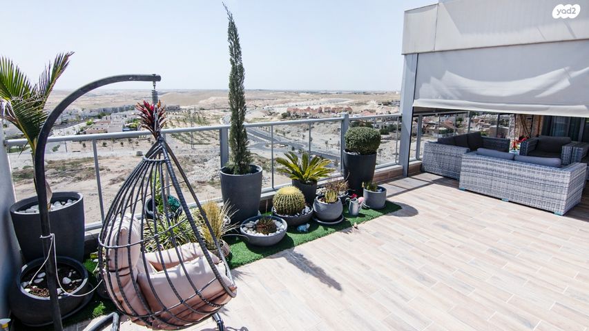 גג/ פנטהאוז, ישראל שוחט, נווה זאב, נאות אילן, באר שבע