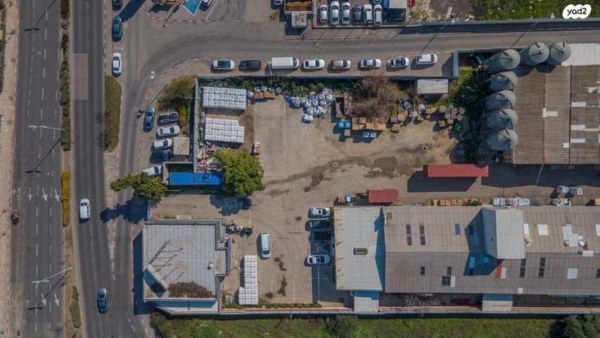 מגרשים, קרית אתא