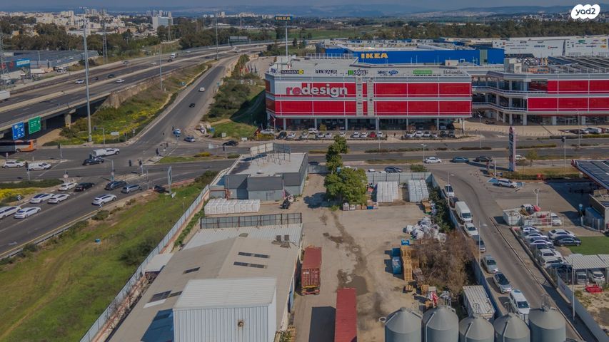 מגרשים, קרית אתא