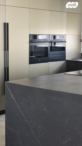 גג/ פנטהאוז, אריק איינשטיין, נווה שרון / שער העיר, נתיבות